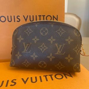 Authentic Louis Vuitton Monogram cosmetic case